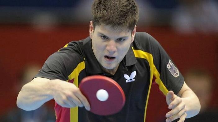How to Play a Backhand Loop in Table Tennis