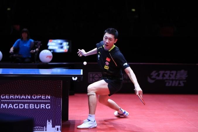 How to Play Forehand and Backhand Loop in Table Tennis | Forhand & Backhand  |GUIDE