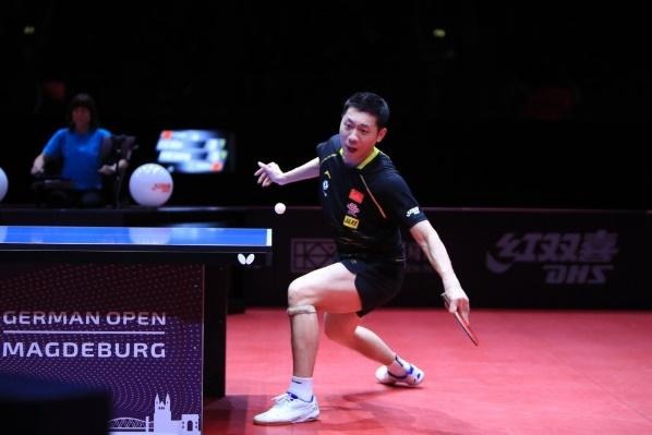 How to Play Forehand and Backhand Loop in Table Tennis | Forhand & Backhand  |GUIDE
